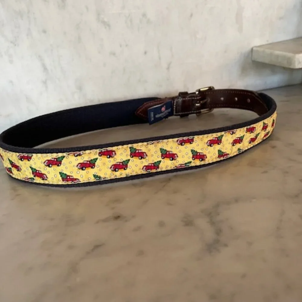 VINEYARD VINES Red Truck Christmas Tree Leather Fabric Canvas Belt 28